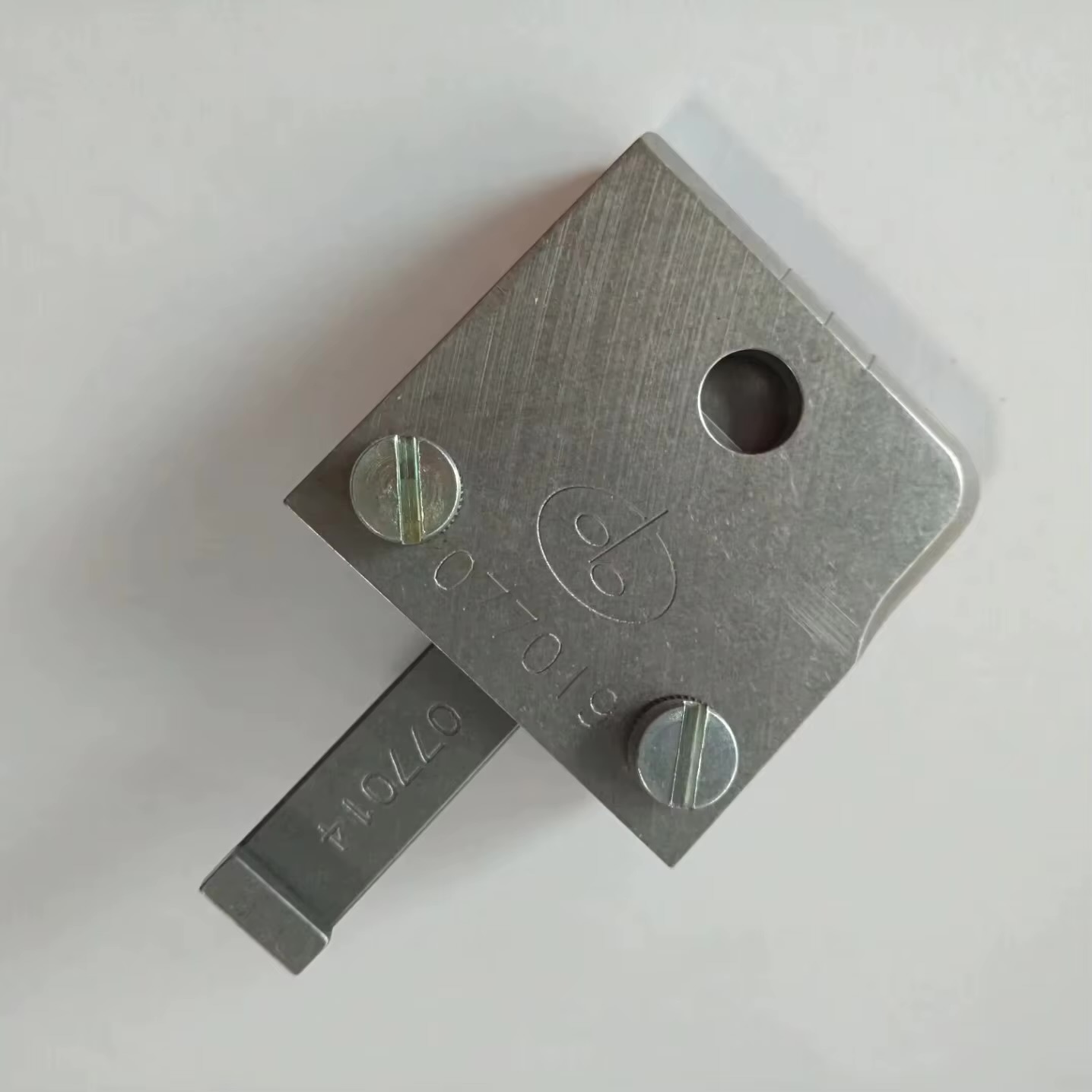 Блок скобозагибателя для Muller Martini (арт. 0881.8331)