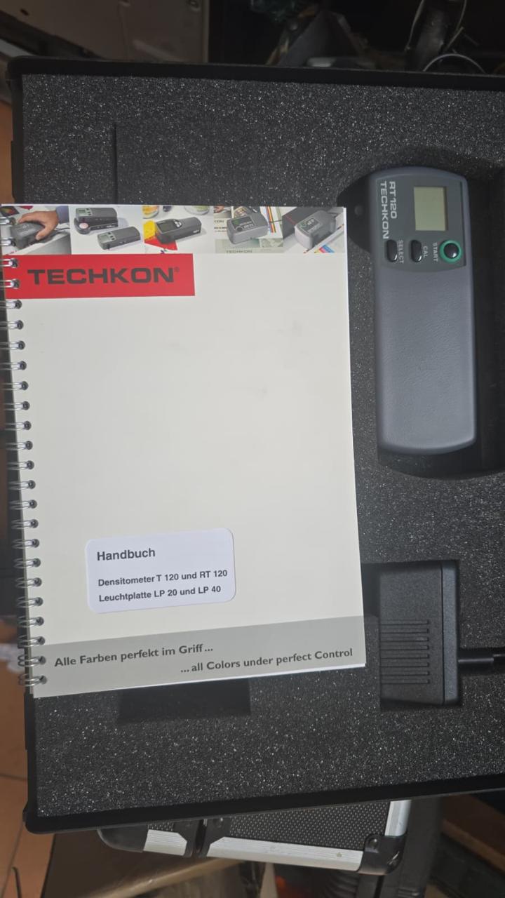 Пропускной денситометр для пленок Techkon RT 120